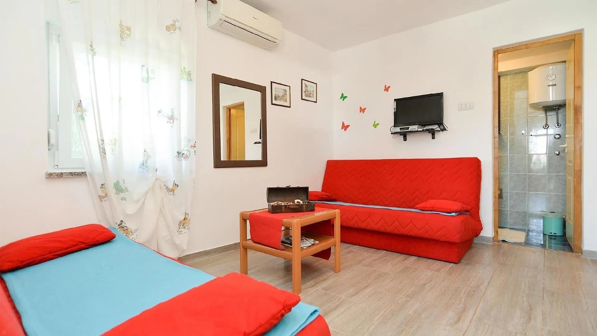 Ferienwohnung Fuer 4 Personen Ca 40 Qm In Fazana-Surida, Istrien Istrische Riviera Valbandon 0*,  Kroatien